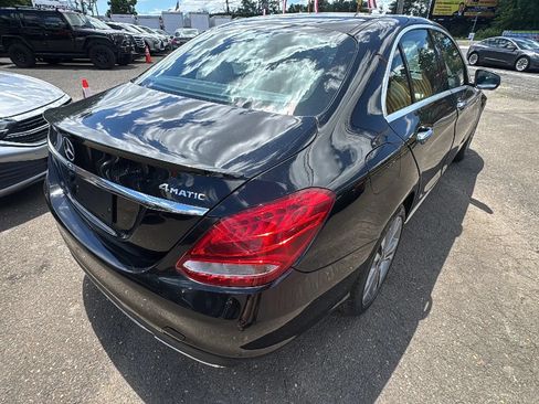 Used 2018 Mercedes-Benz C 300 4MATIC Sedan image 5