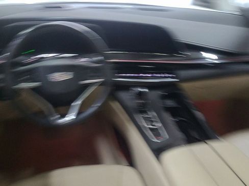 Used 2023 Cadillac Escalade Premium Luxury w/ Performance Package image 11