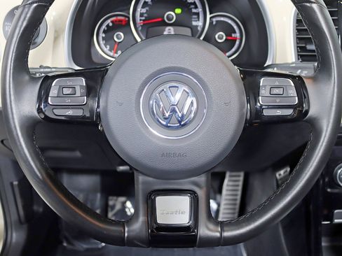 Used 2019 Volkswagen Beetle 2.0T Final Edition SEL image 16