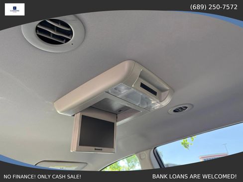 Used 2015 Buick Enclave Leather FWD image 11