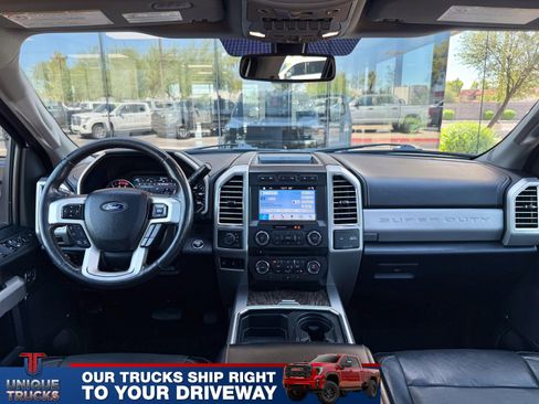 Used 2017 Ford F350 Lariat w/ Lariat Ultimate Package image 32