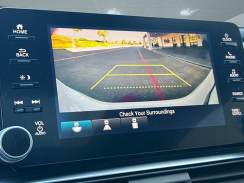 Certified 2018 Honda Accord Sport image 27