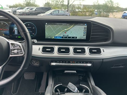 Used 2023 Mercedes-Benz GLE 450 4MATIC w/ AMG Line Exterior image 22