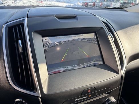 Used 2017 Ford Edge SEL w/ Equipment Group 201A image 22