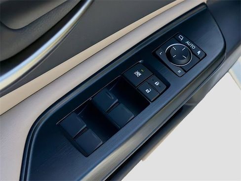 Used 2020 Lexus ES 350 w/ Premium Package image 23