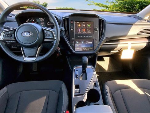 Certified 2025 Subaru Impreza 2.0i image 7