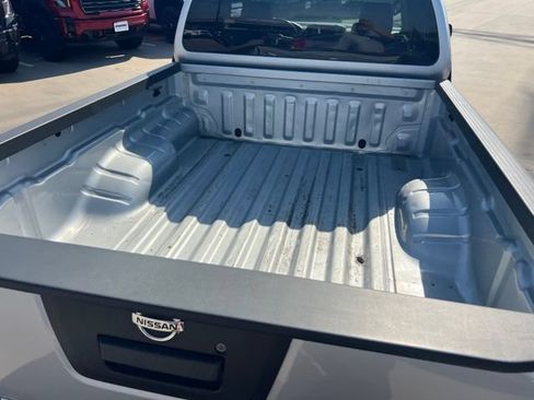 Used 2021 Nissan Frontier S RWD image 5