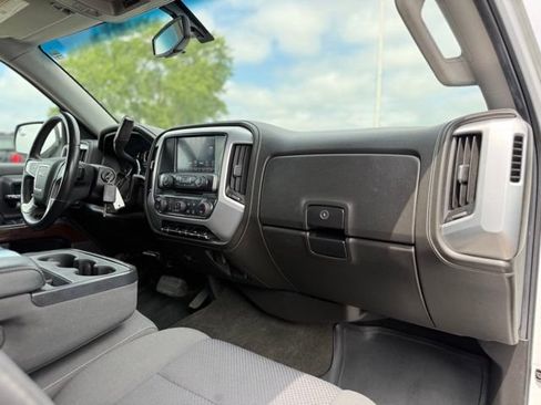 Used 2017 GMC Sierra 1500 SLE w/ SLE Value Package AWD/4WD image 14