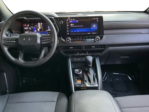 Used 2025 Chevrolet Colorado Trail Boss AWD/4WD image 11