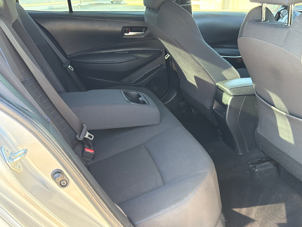 Used 2021 Toyota Corolla SE FWD image 11