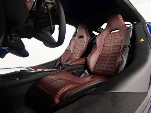 New 2025 McLaren GTS image 27