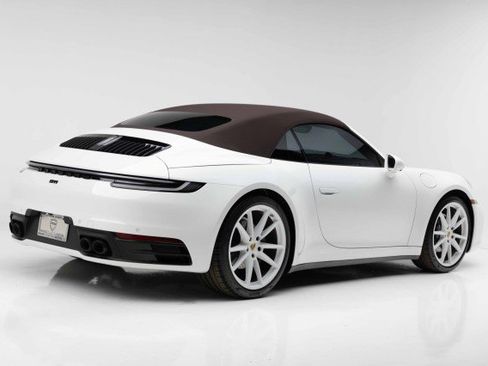 Used 2024 Porsche 911 Carrera image 27