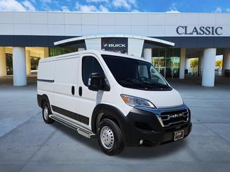 Used 2025 RAM ProMaster 2500 w/ U-Haul Equipment Group FWD video 1