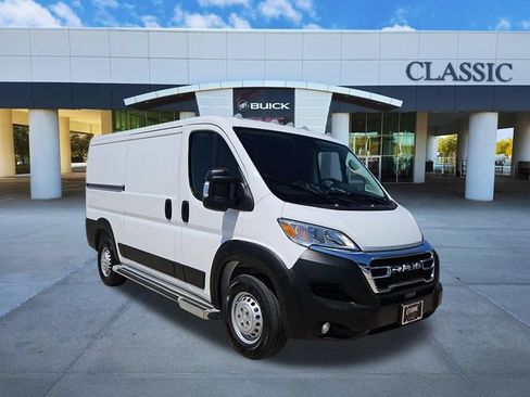Used 2025 RAM ProMaster 2500 w/ U-Haul Equipment Group FWD image 1