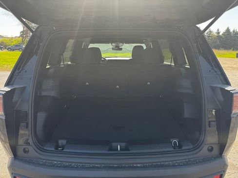 New 2026 Jeep Cherokee Laredo AWD/4WD image 17