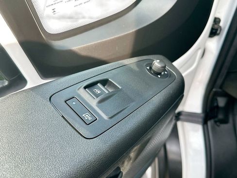 Used 2024 RAM ProMaster 3500 w/ Delivery Van Package image 9