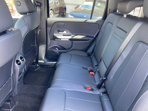 Used 2024 Mercedes-Benz GLB 250 4MATIC image 14