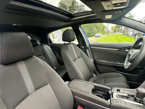 Used 2018 Honda Civic EX image 37