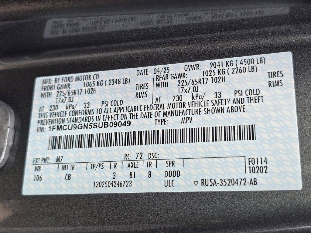 Used 2025 Ford Escape Active AWD/4WD image 31