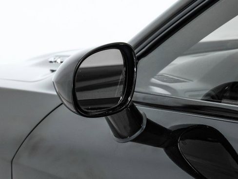 Used 2009 Dodge Challenger SRT8 image 32