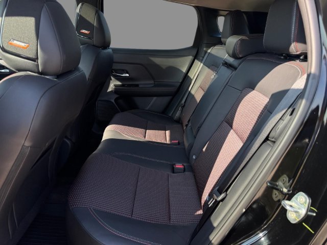 Certified 2025 Nissan Kicks SR w/ SR Premium Package AWD/4WD image 14