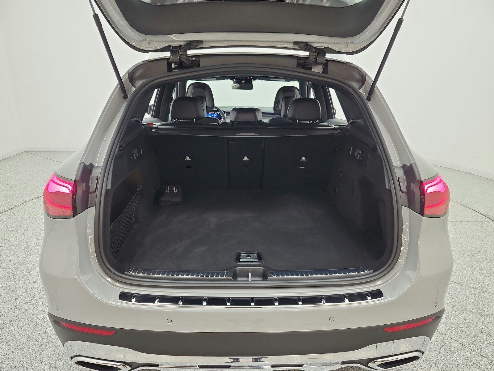 Certified 2026 Mercedes-Benz GLC 300 image 18