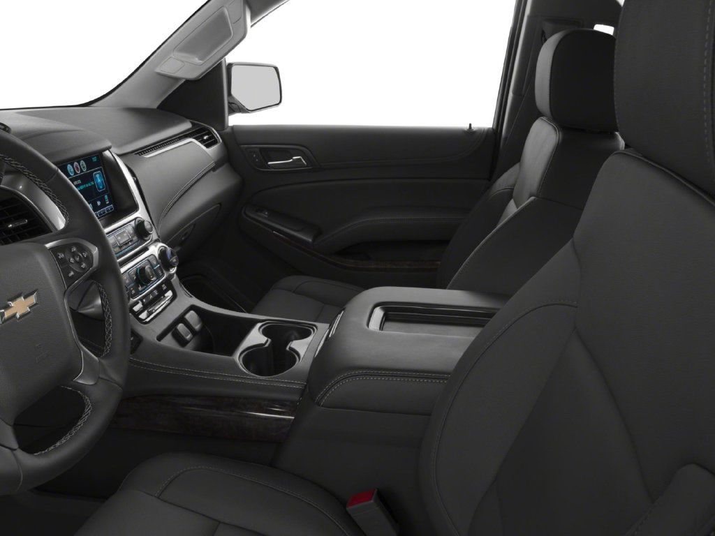Used 2017 Chevrolet Suburban LT w/ Max Trailering Package AWD/4WD image 7