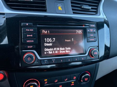 Used 2016 Nissan Sentra SV w/ Style Package FWD image 22