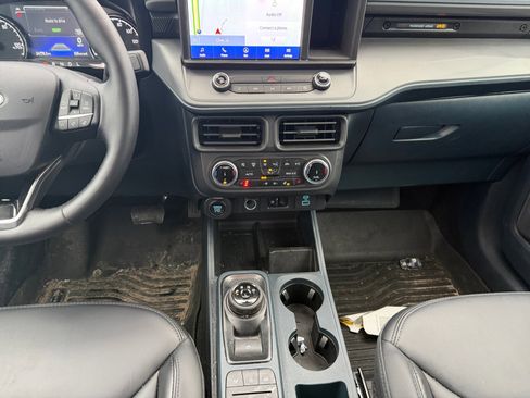 Used 2024 Ford Maverick Lariat w/ Black Appearance Package image 12