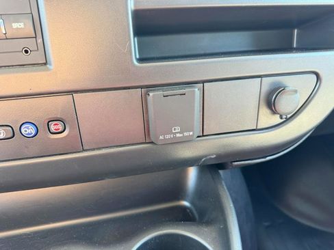 Used 2025 Chevrolet Express 2500 w/ Driver Convenience Package image 21