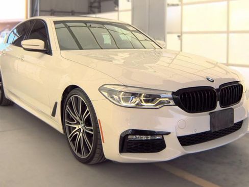 Used 2017 BMW 540i RWD image 2