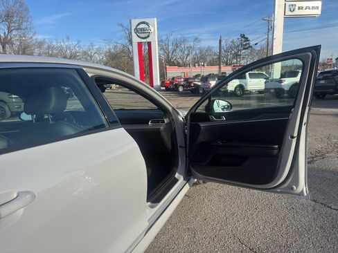 Used 2023 Kia K5 GT-Line image 20