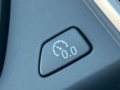 Used 2025 Audi Q5 Prestige image 40