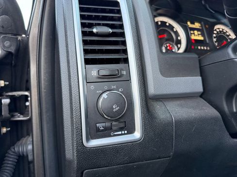 Used 2014 RAM 2500 Big Horn image 17