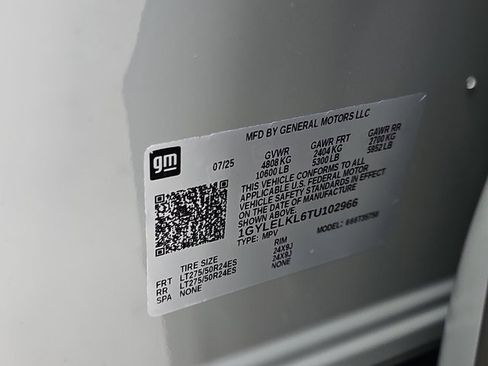 New 2026 Cadillac Escalade IQL Sport 1 w/ LPO, ONYX Package image 40