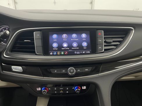 Used 2023 Buick Enclave Essence FWD image 24