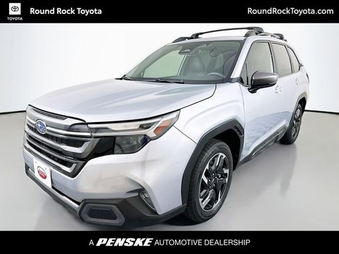 Used 2025 Subaru Forester Limited w/ Popular Package #1 AWD/4WD image 1