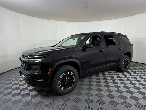 New 2026 Chevrolet Traverse Z71 w/ Enhanced Driving Package image 4