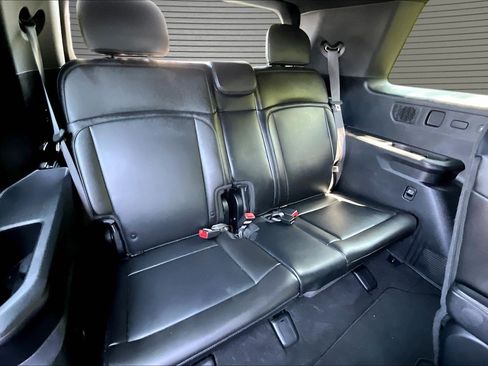 Used 2027 Kia Telluride EX X-Line AWD/4WD image 17