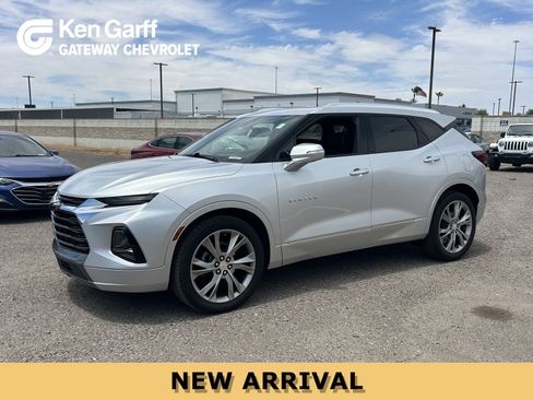 Used 2020 Chevrolet Blazer Premier w/ Driver Confidence II Package FWD image 1