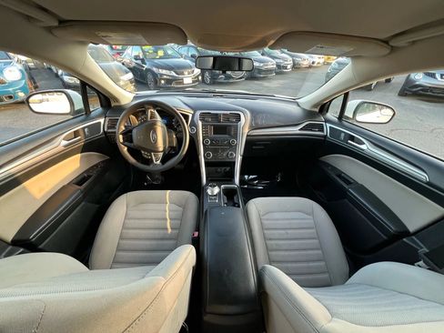 Used 2018 Ford Fusion S image 35