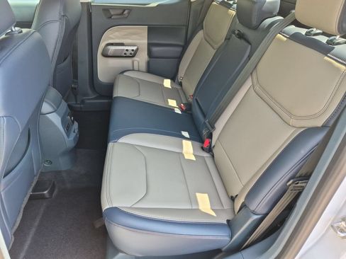 New 2026 Ford Maverick Lariat AWD/4WD image 19