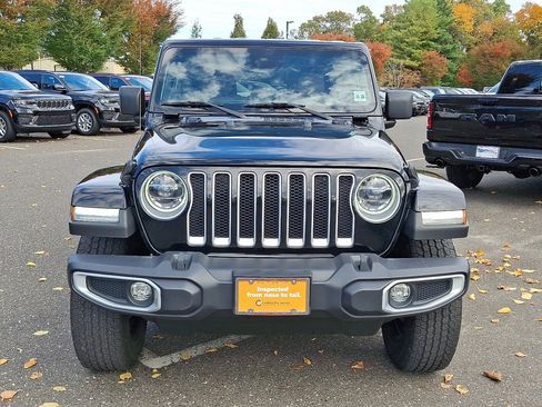 Used 2021 Jeep Wrangler Unlimited Sahara AWD/4WD image 8
