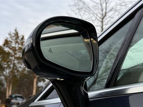 Used 2023 Mercedes-Benz EQS 580 4MATIC Sedan image 35