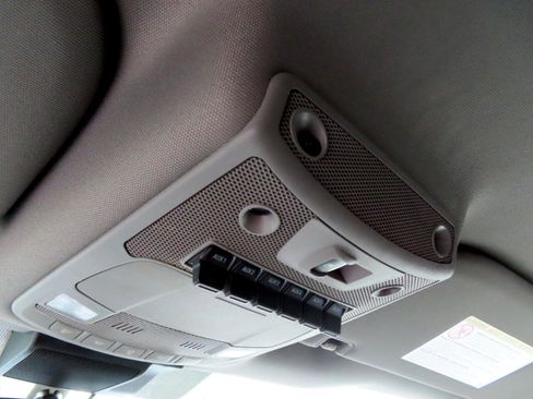 Used 2021 Ford F350 Lariat image 44