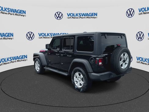 Used 2021 Jeep Wrangler Unlimited Sport AWD/4WD image 6