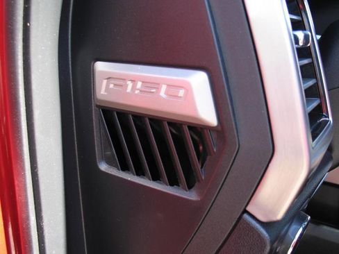 Used 2017 Ford F150 Platinum w/ Equipment Group 701A Luxury image 52