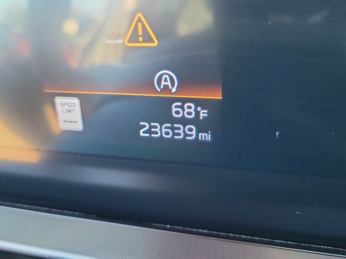 Used 2024 Kia Telluride S image 26