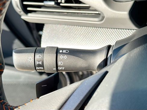 Certified 2025 Subaru Crosstrek 2.5i Limited w/ Crosstrek Mirror Package image 16