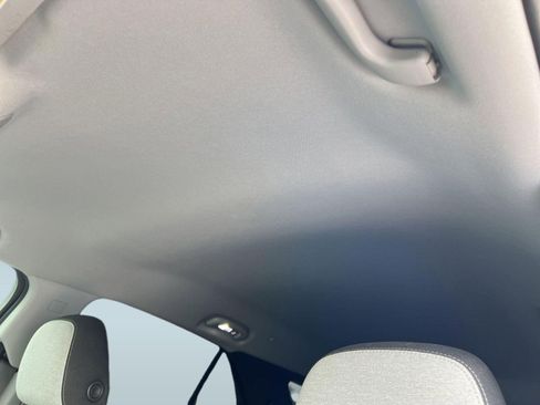 Used 2024 Chevrolet Equinox LS w/ LS Convenience Package image 16